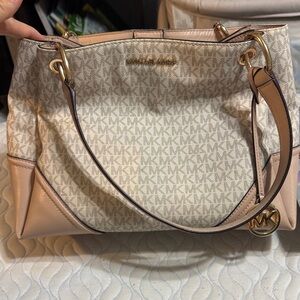 Michael Kors Cream and Pink Shoulder Bag